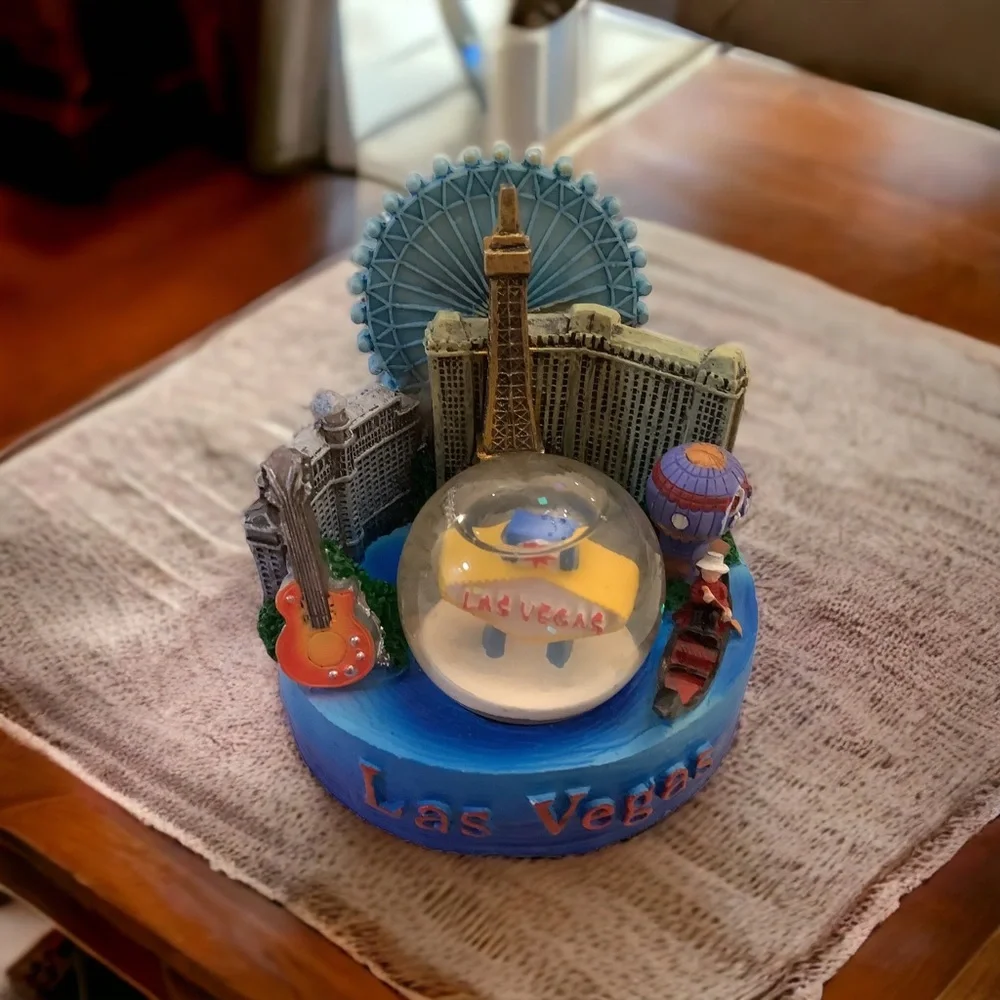 Las Vegas ~ Snow Globe